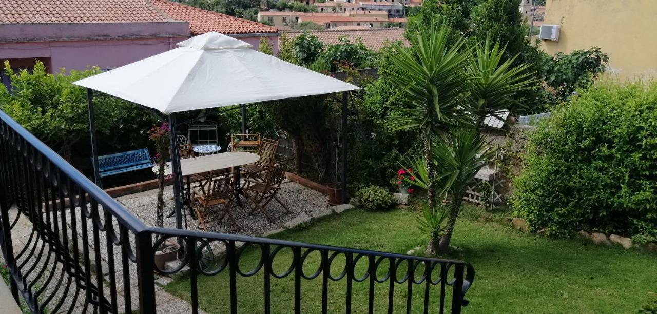 Bed and Breakfast La Porta Sulla Costa San Pantaleo Zewnętrze zdjęcie