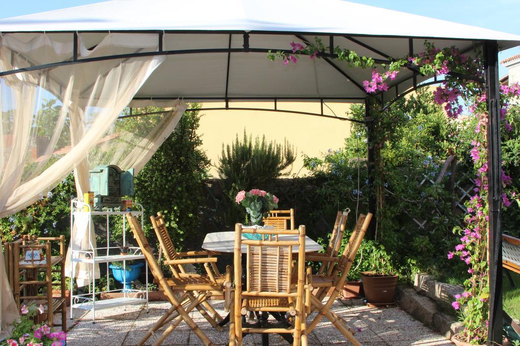 Bed and Breakfast La Porta Sulla Costa San Pantaleo Zewnętrze zdjęcie